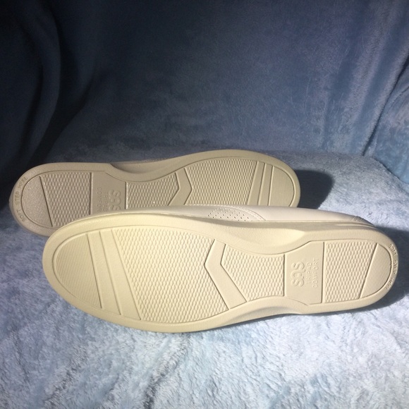 Women’s Comfort Shoes by SAS SIZE 10 and 1/2 - Picture 7 of 14